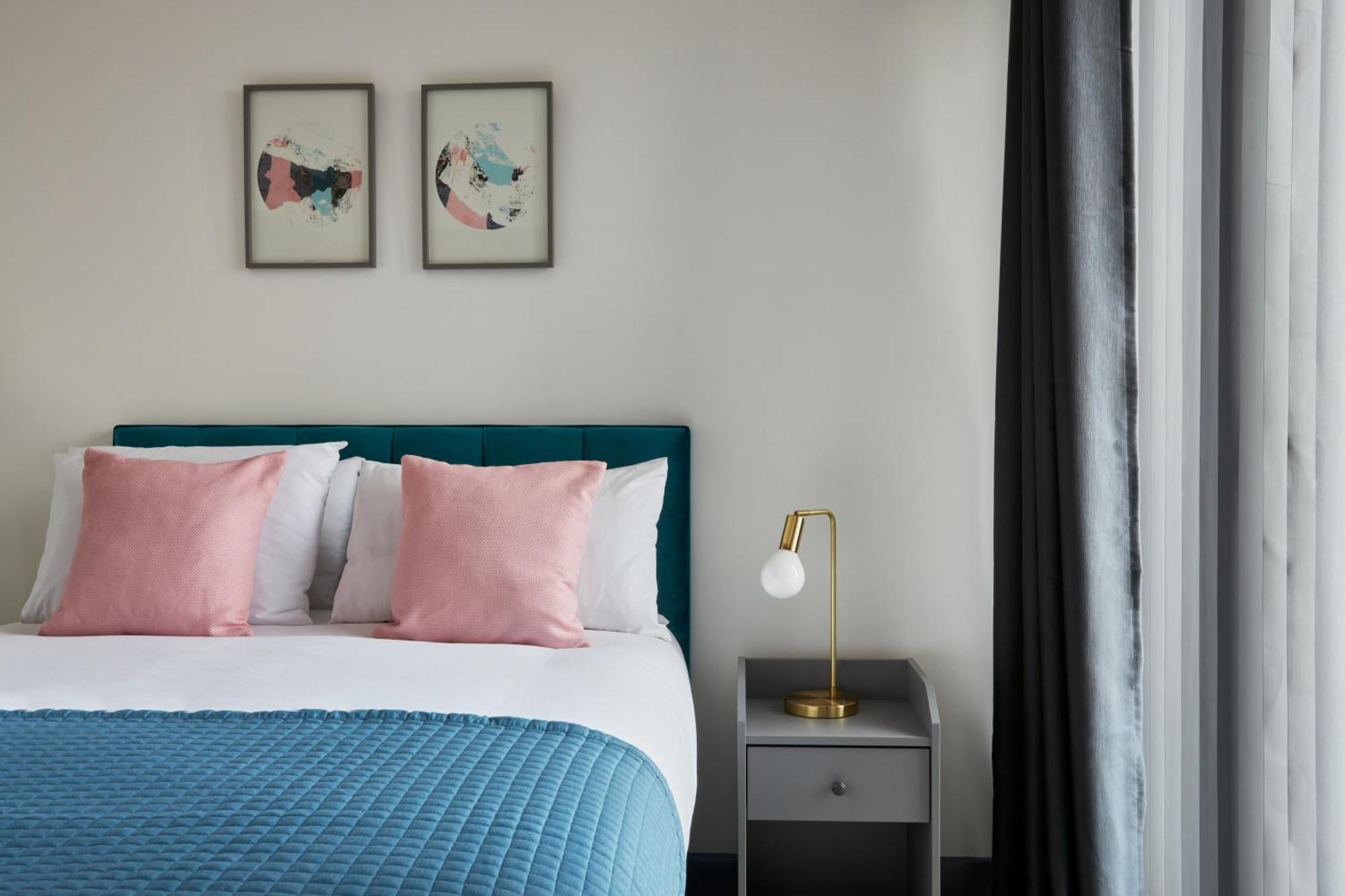לונדון Canning Town By Viridian Apartments מראה חיצוני תמונה